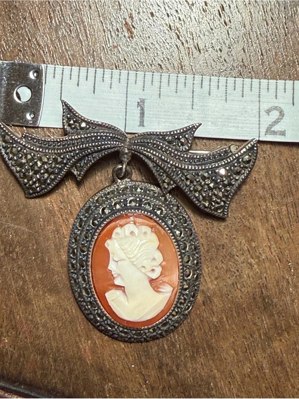 Vintage Sterling Silver Cameo Brooch